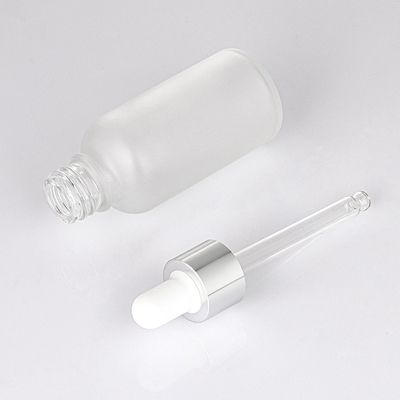 Butelki z kroplomierzem z matowego białego szkła 30 ml ze srebrną nakrętką
