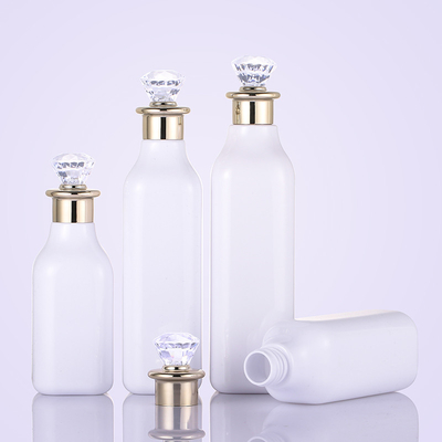 Małe plastikowe butelki ODM z zakrętkami, plastikowe zakręcane pojemniki 500 ml